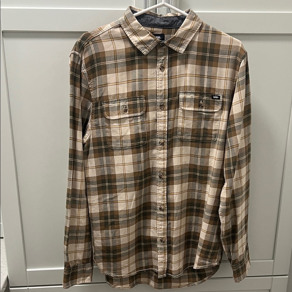 VANS Flannel LS Button Up Shirt Casual Classic Fit Tan Cream Plaid Cotton Medium